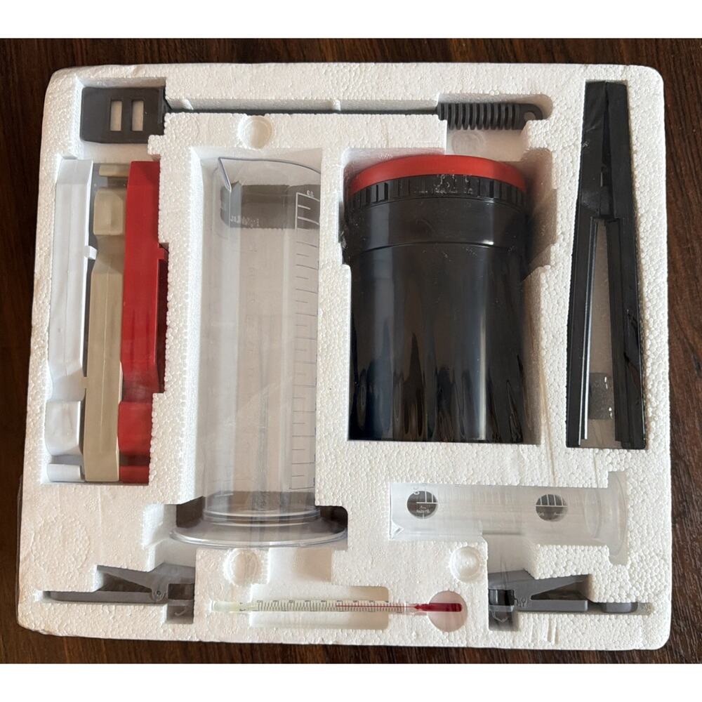 AP Labokit for developing B&W / colour negative film and paper prints - New